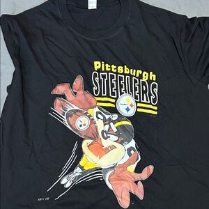 1990’s Vintage Pittsburgh Steelers Tazmanian Devil Black Graphic Tee